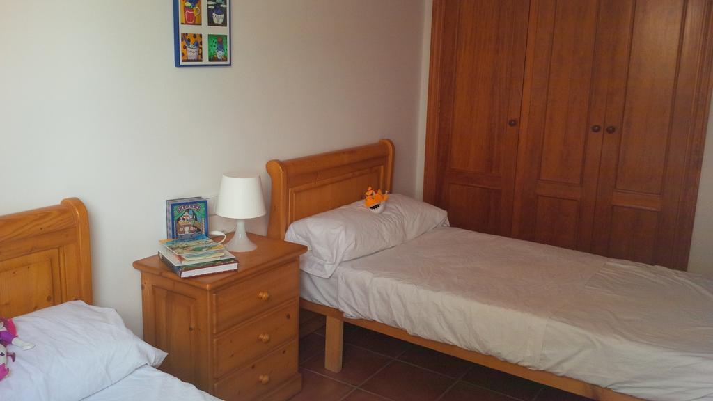 Villa Violeta Cala'N Blanes  Phòng bức ảnh